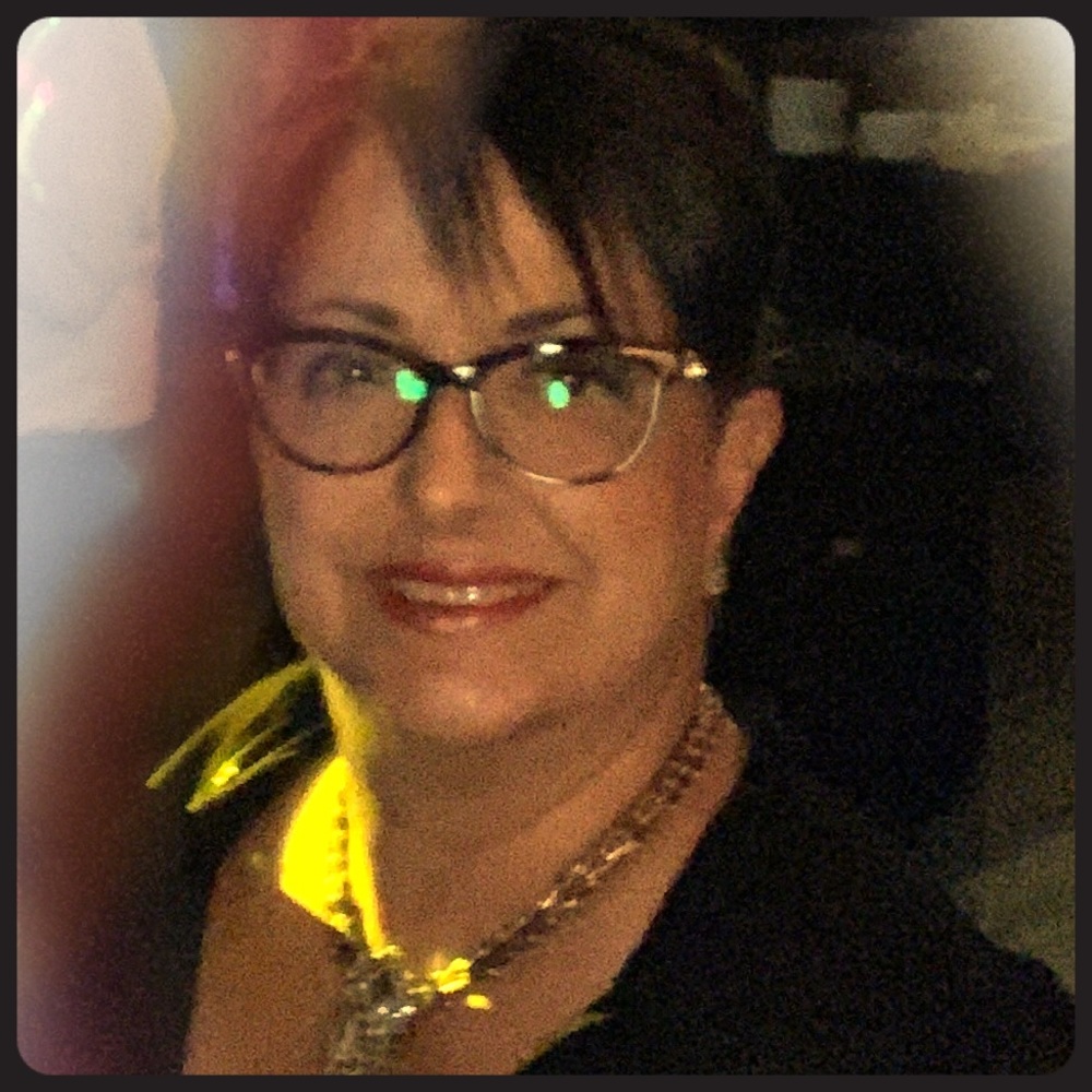 Meet your Posher, Monica